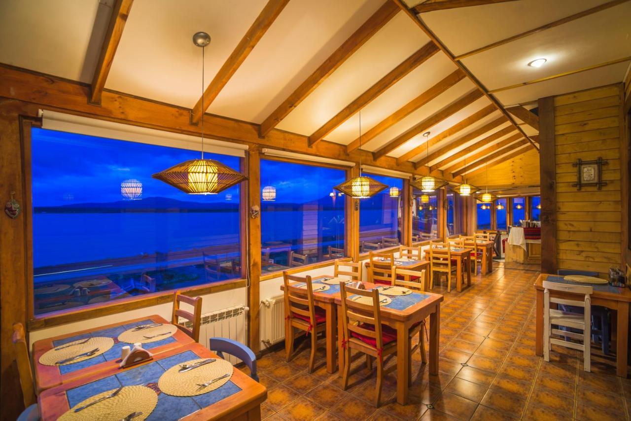 Weskar Lodge Hotel Puerto Natales Zewnętrze zdjęcie