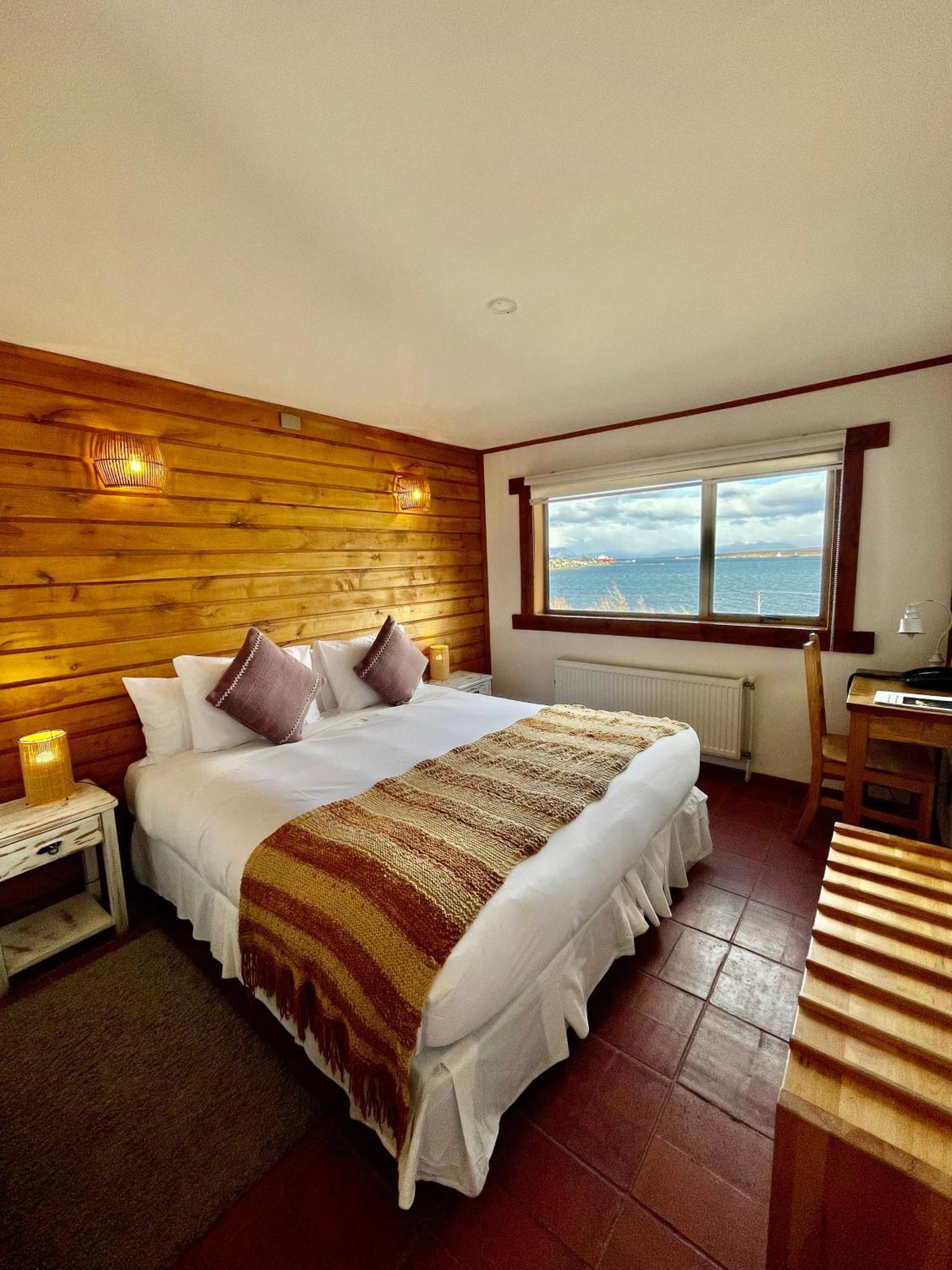 Weskar Lodge Hotel Puerto Natales Zewnętrze zdjęcie