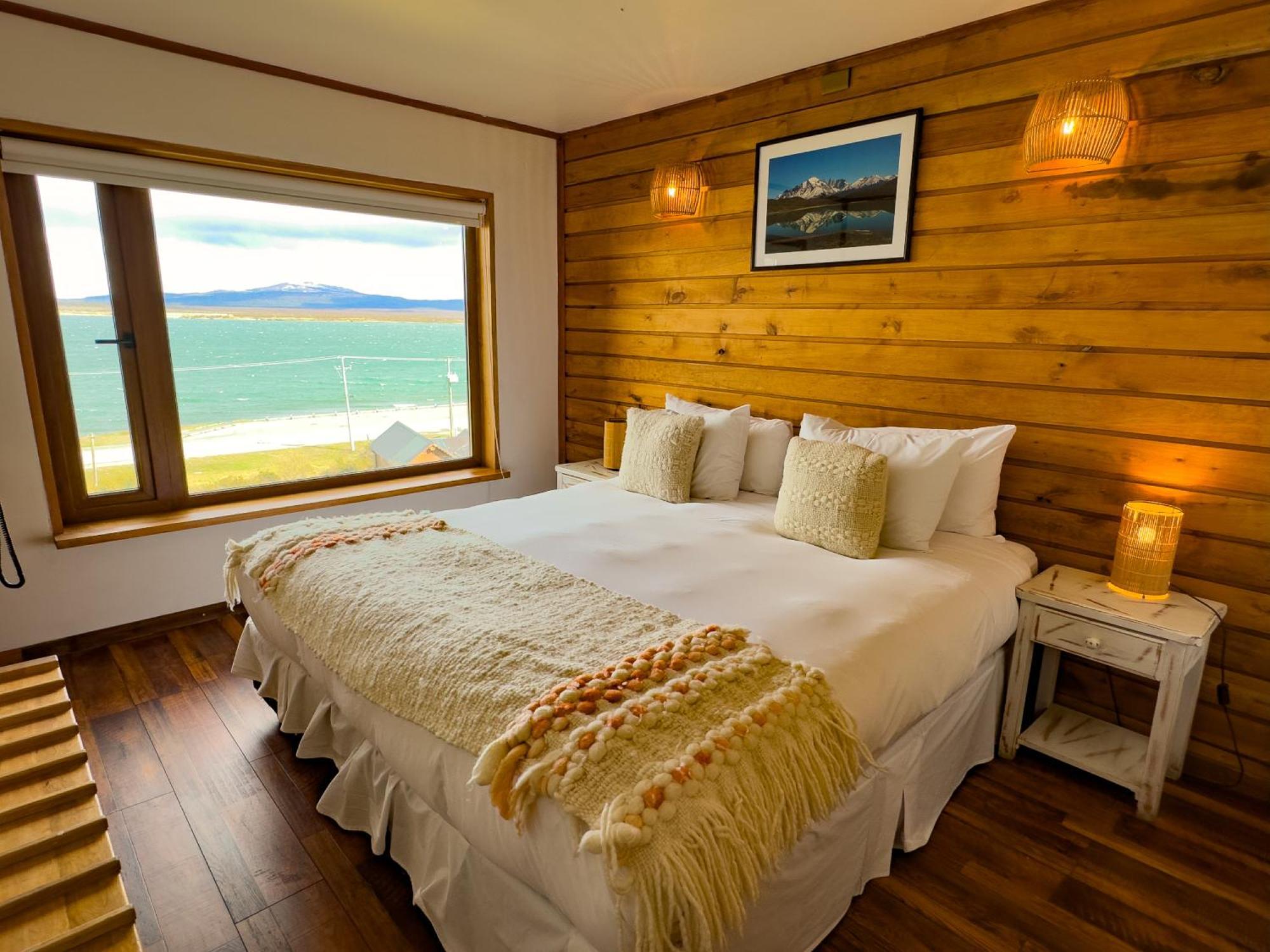 Weskar Lodge Hotel Puerto Natales Zewnętrze zdjęcie